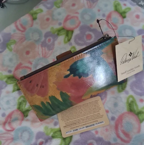 Patricia Nash Nazari Bi-fold Wallet In Watercolor Butterfly Print - Picture 2 of 10